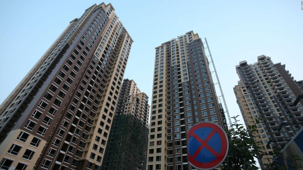 China amplía medidas para impulsar su mercado inmobiliario