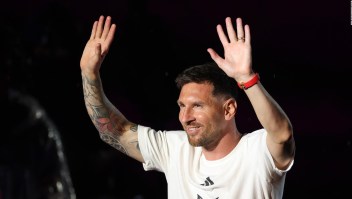Otro debut soñado para Lionel Messi