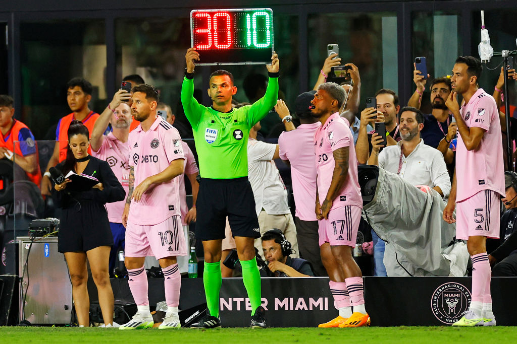 Gol De Messi A último Momento Le Da La Victoria Al Inter Miami 2-1 ...