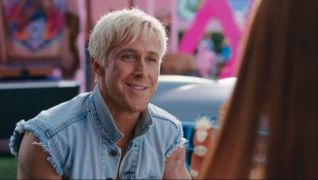 Ryan Gosling interpretando a Ken en "Barbie".