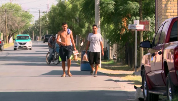 Brutal ola de calor en México no es obstáculo para los migrantes que buscan llegar a EE.UU.