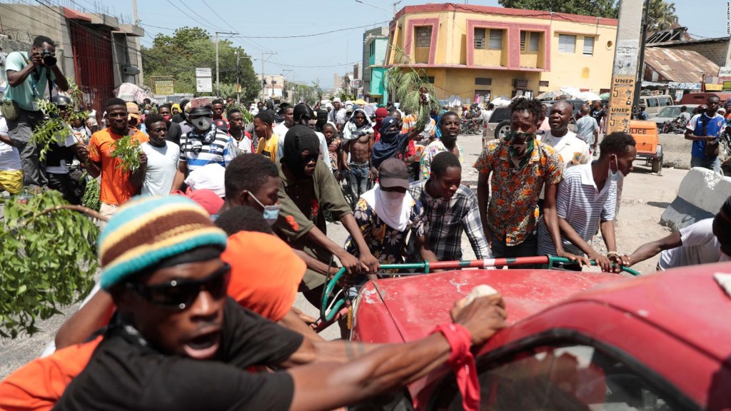 HRW lanza duro informe sobre Haití