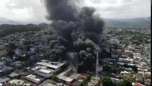5 Cosas: Explosión en República Dominicana continúa bajo investigación