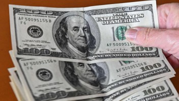El dólar "blue" en Argentina llegó a $ 800 y rompe otro récord