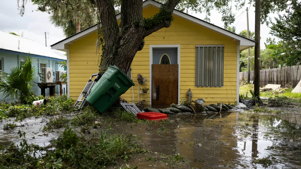 Cedar Key Florida huracán idalia