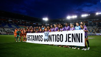 Afición mexicana muestra su solidaridad a Jennifer Hermoso
