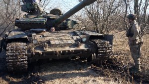 Mira cómo artilleros ucranianos atacan a las fuerzas rusas