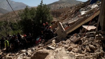 Desgarrador saldo de muertes en pueblo de Marruecos tras terremoto