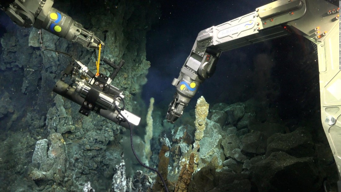 Descubren un campo hidrotermal cerca de las islas Galápagos