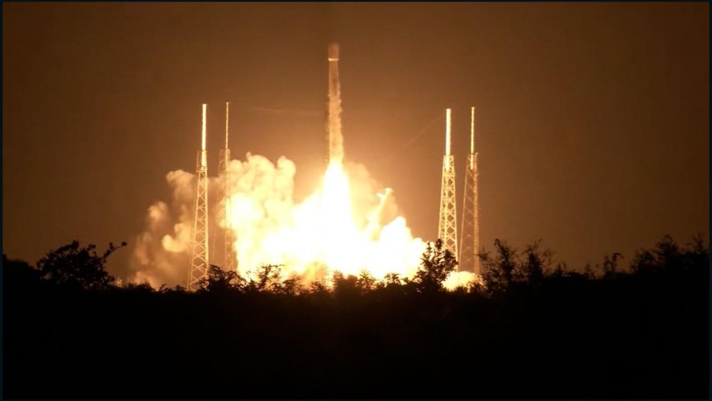 SpaceX pone en órbita 22 satélites Starlink