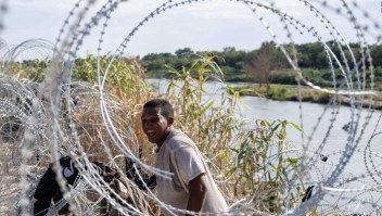 Alcalde de El Paso advierte sobre cantidad de migrantes