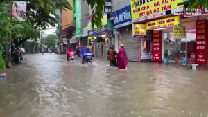 Lluvias intensas causan inundaciones en la capital de Vietnam