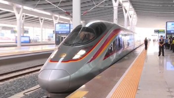 China inaugura nuevo tren bala