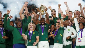 Los Springboks celebran su campeonato en la Copa Mundial de Rugby 2019 tras derrotar a Inglaterra.(Foto: Odd Andersen/AFP/Getty Images)