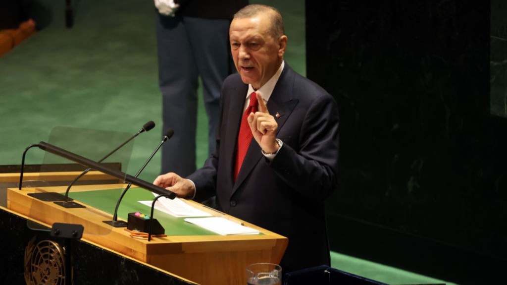 El presidente de Turquía, Recep Tayyip Erdogan, se dirige a los líderes mundiales durante la Asamblea General de la ONU el 19 de septiembre de 2023 en la ciudad de Nueva York. (Foto: Spencer Platt/Getty Images)