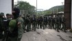 Miembros de la Guardia Nacional Bolivariana (GNB) vigilan a las afueras de la cárcel de Tocorón en Tocorón, estado de Aragua, Venezuela, el 20 de septiembre de 2023. (Foto: YURI CORTEZ/AFP vía Getty Images)
