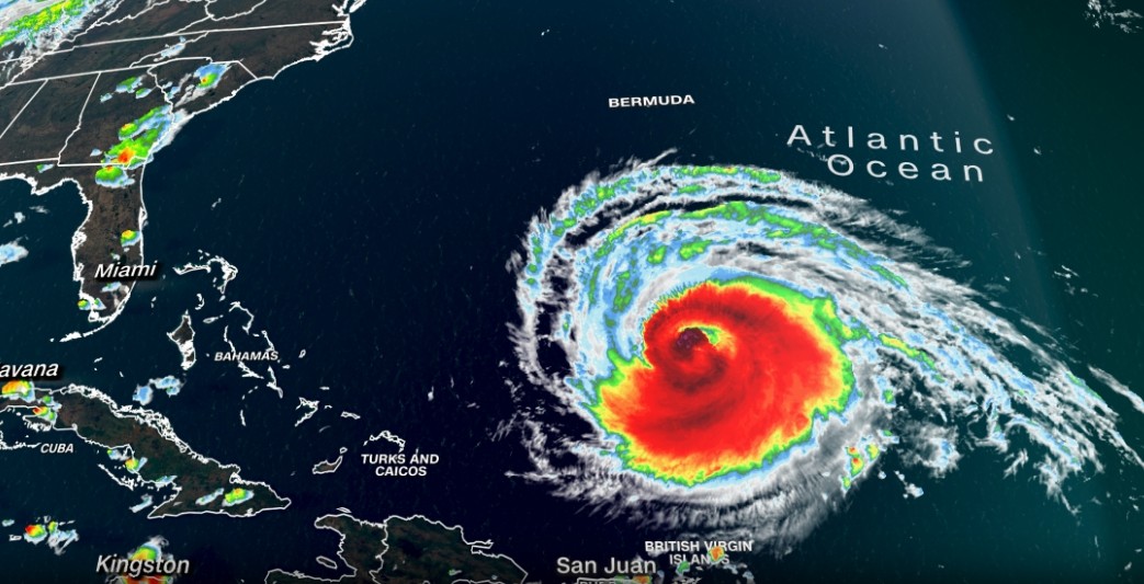 Where is Hurricane Lee headed and which places in the Atlantic would it hit?