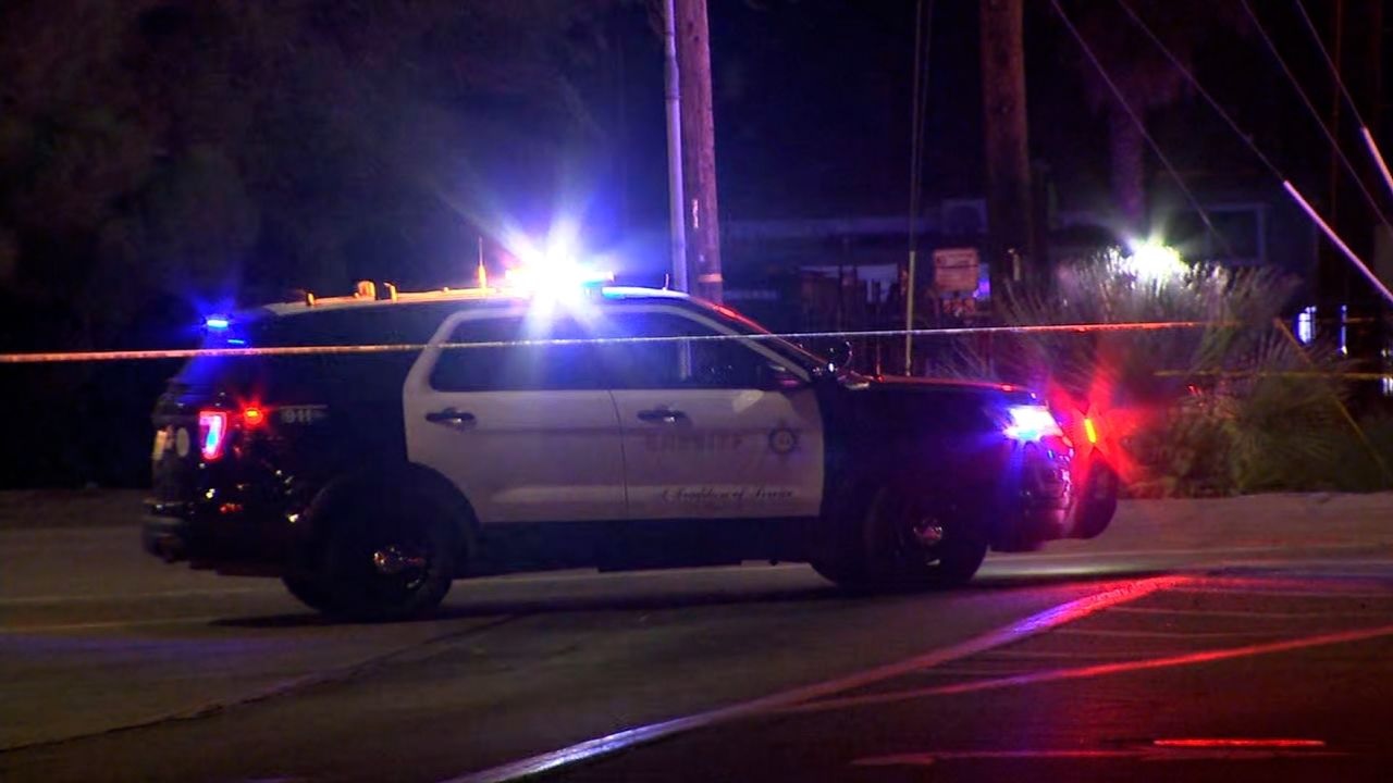 A Los Angeles sheriff’s deputy is fatally shot while on patrol, authorities say