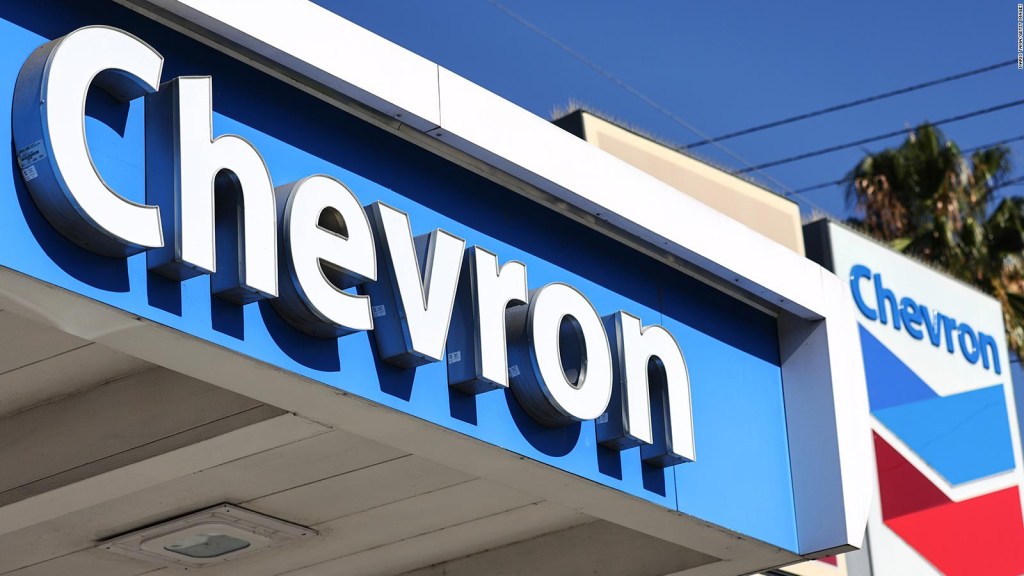 Chevron anuncia compra de Hess en acuerdo de consolidación de la industria petrolera