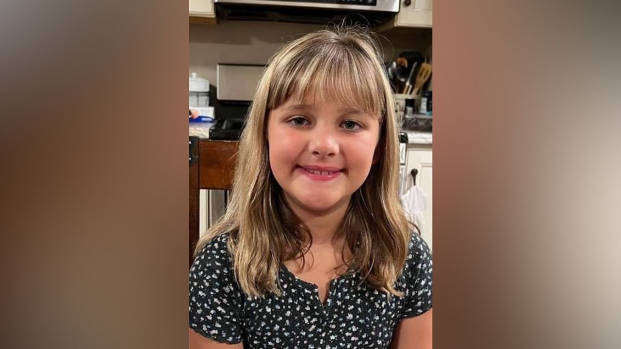 Policja ostrzega, że ​​zaginiona 9-letnia dziewczynka będzie w „bezpośrednim niebezpieczeństwie”