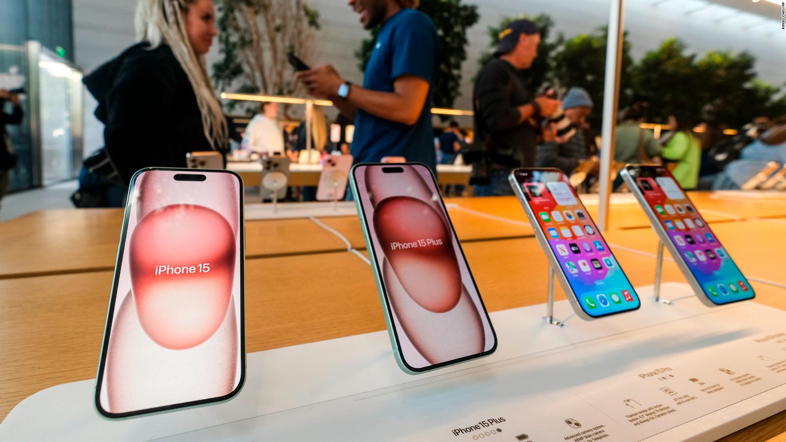 iPhone 15: por qué se sobrecalienta el nuevo teléfono de Apple
