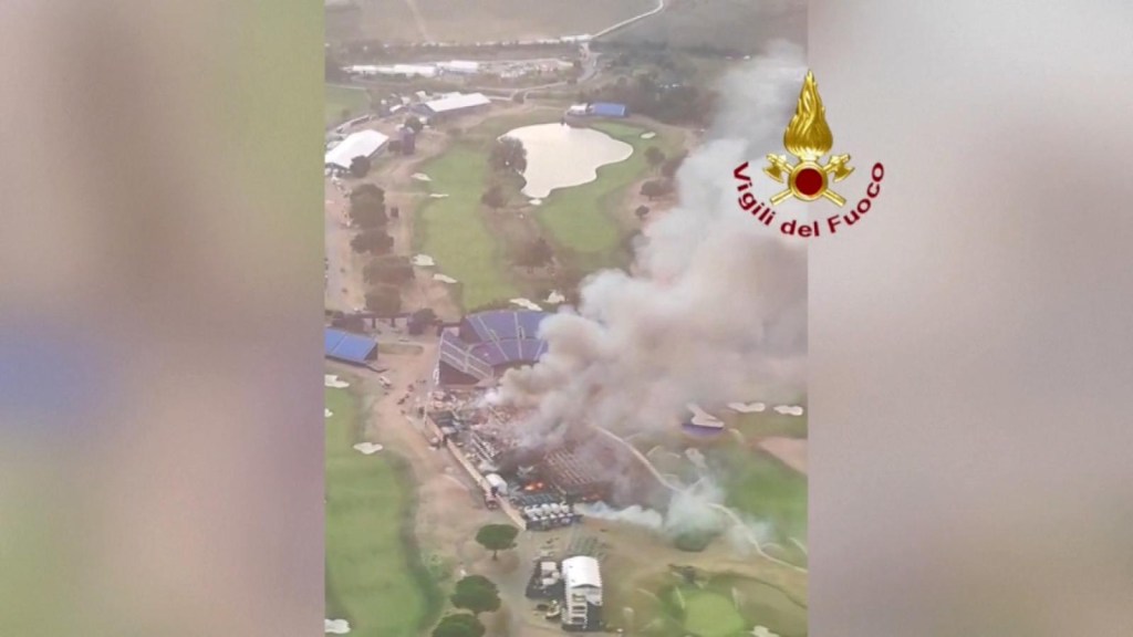 Video: se incendia una tribuna de sede de la Ryder Cup
