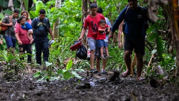 Costa Rica y Panamá abordan la crisis migratoria
