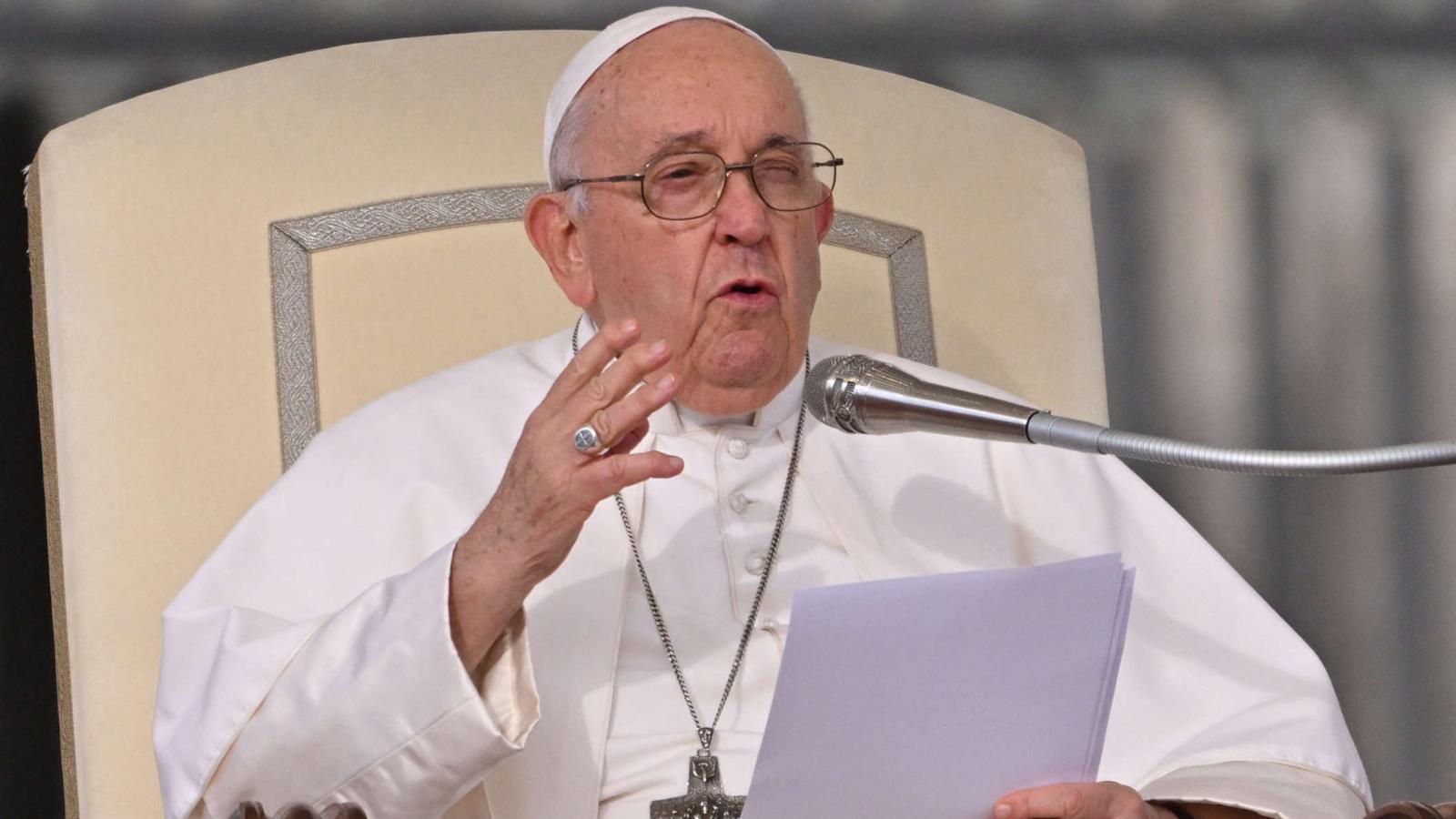 Papa Francisco: Mesías hubo uno, los demás son payasos del mesianismo