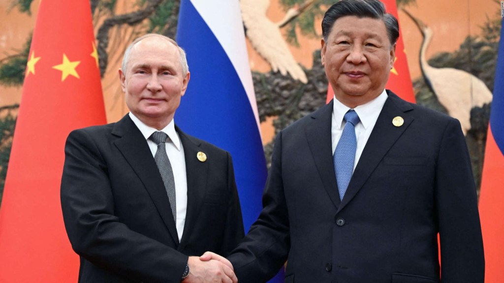 Putin y Xi se comprometen a forjar colaboración económica estratégica