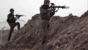 ¿Cómo fue el primer enfrentamiento directo entre Israel y milicias palestinas?