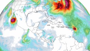 Mapa de vientos del huracán Norma en el Pacífico y del huracán Tammy en el Atlántico. (Crédito: CNN Weather)