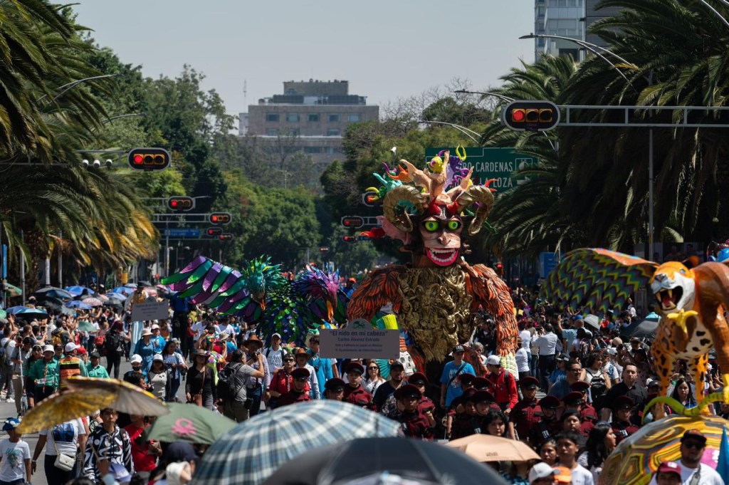El Desfile Anual de Alebrijes en la Ciudad de México, el sábado 21 de octubre de 2023. (Crédito: cuenta de X de la Secretaría de Cultura de la CDMX @CulturaCiudadMx)