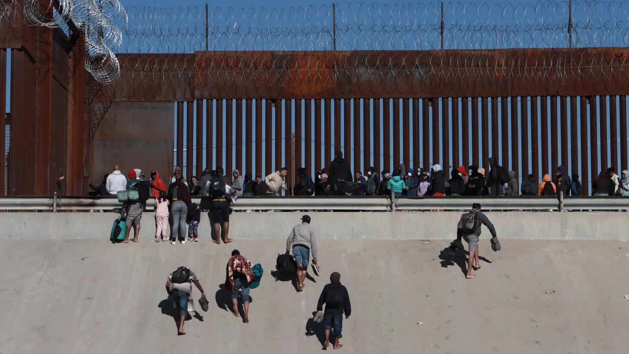 Border Bill That Creates New State Offense for Illegally Entering Texas