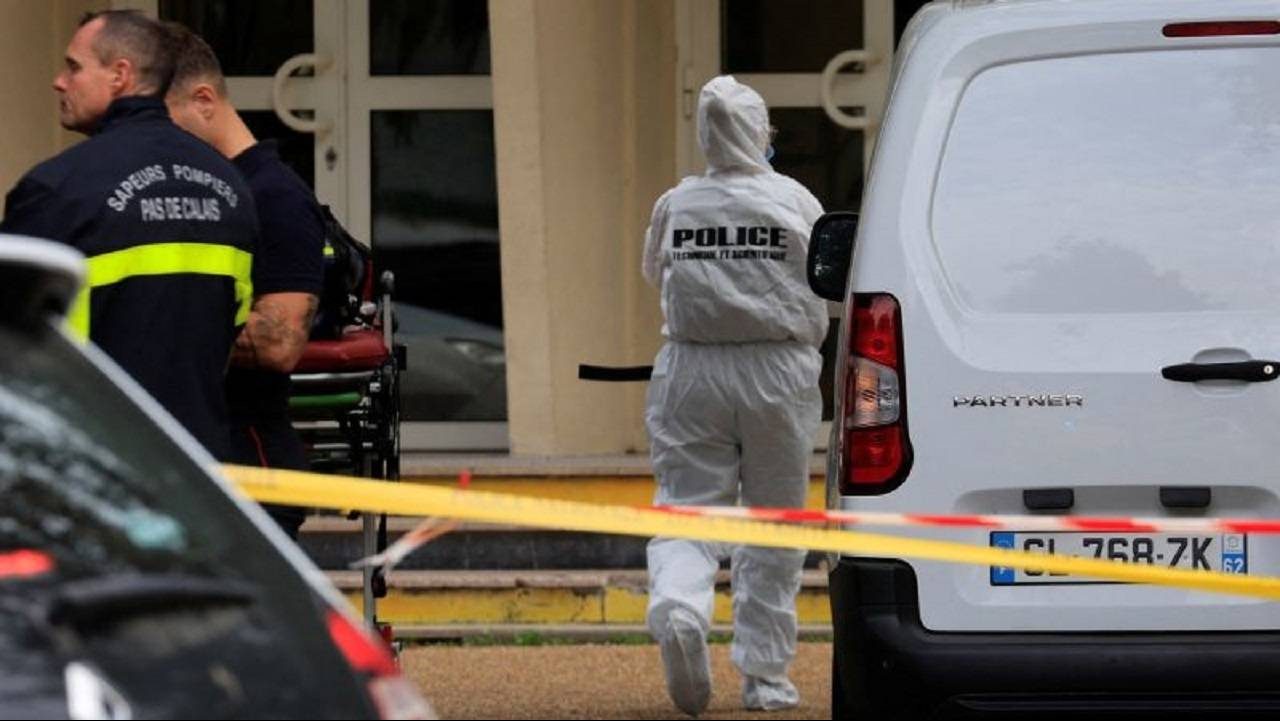 Ataque Con Cuchillo En Una Escuela Francesa Deja Un Muerto Y Varios Heridos