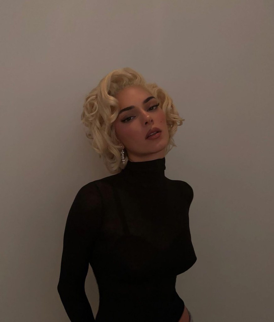 Kendall Jenner publicó en Instagram su look homenaje a Marilyn Monroe.