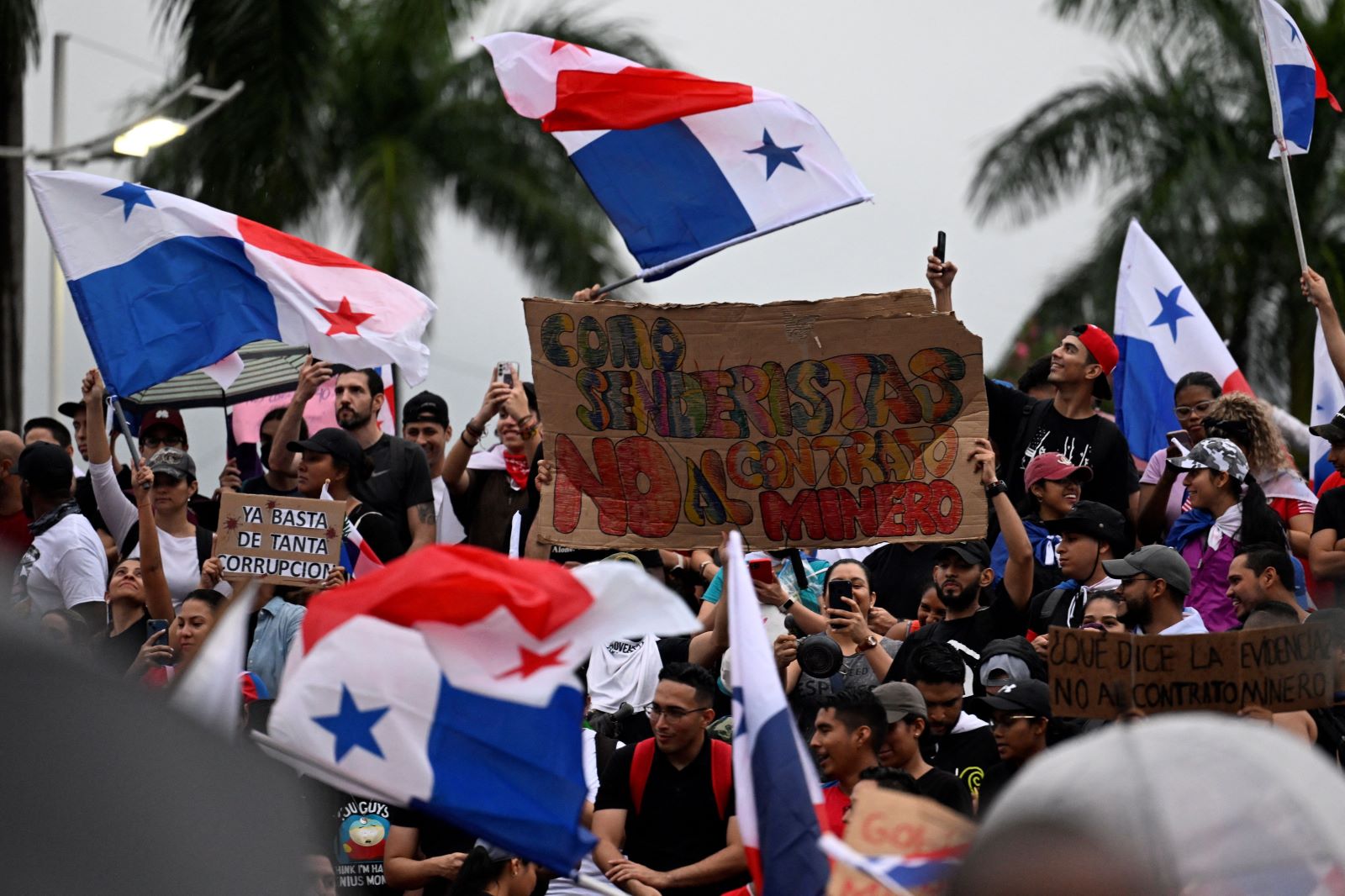 Panama bans new mining concessions after a week of protests