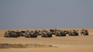 Ejército de Israel alcanza nuevas posiciones en la costa de Gaza
