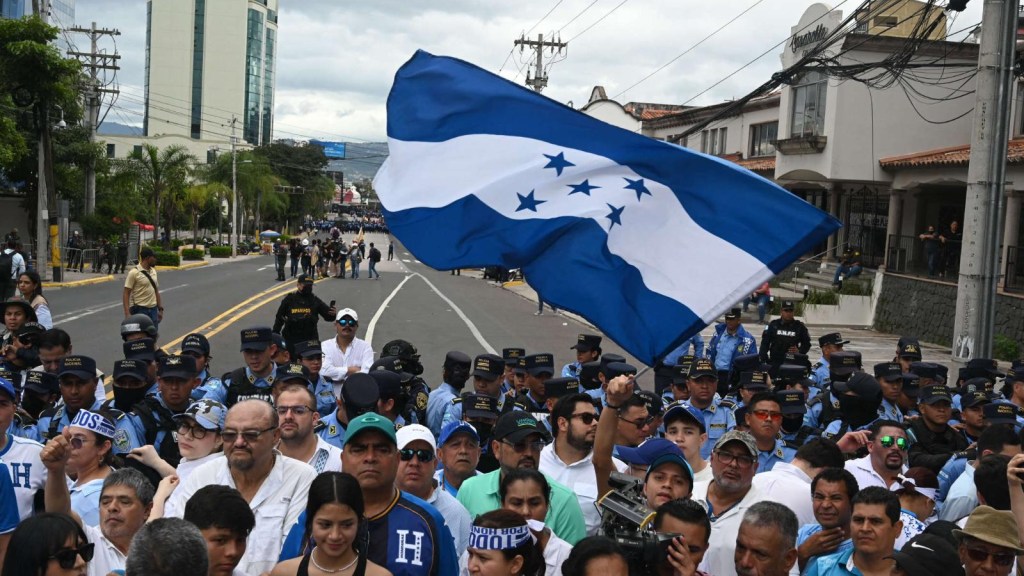 Protestas en Honduras por elección de funcionarios