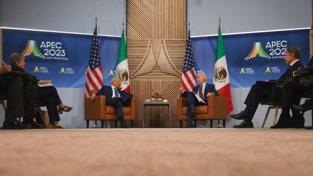 López Obrador y Biden dialogan sobre migración y fentanilo