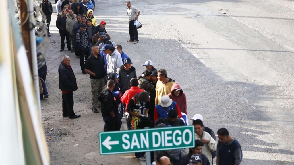 Crisis migratoria en San Diego: esto dicen algunos residentes