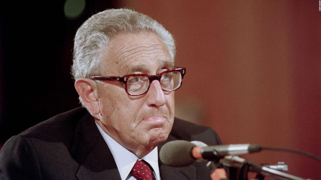 ¿Cómo describir a Henry Kissinger?