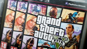 Imagen de la portada del videojuego "Grand Theft Auto 5" en su versión de PS3. La última entrega de la saga fue lanzada hace 10 años, en 2013. AFP via Getty Images