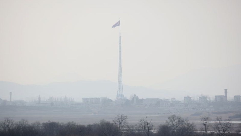 Corea del Norte satélite