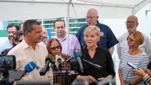 Jennifer M. Granholm, secretaria de Energía de Estados Unidos, junto a funcionarios de Puerto Rico (Gentileza: Jennifer Granholm)