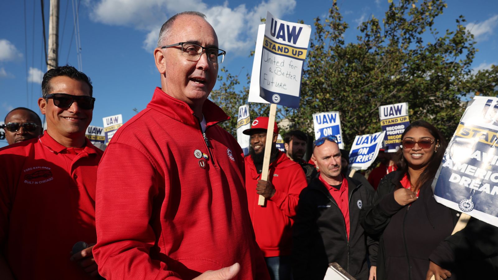 El sindicato UAW planea su próxima huelga del sector automotriz