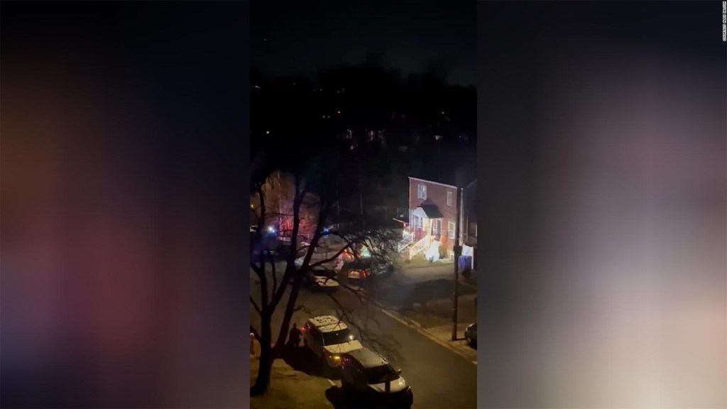 Una casa explotó en Virginia cuando la Policía llegó al lugar