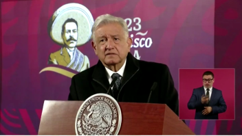 "Son gastos superfluos", dice AMLO sobre organismos autónomos