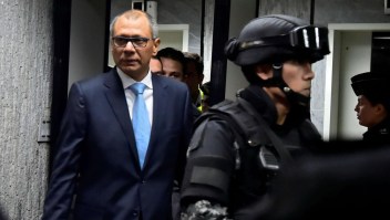 Jorge Glas pedirá asilo político en México