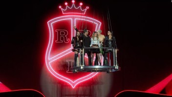Estos fans viajaron miles de kilómetros para ver el último concierto de RBD