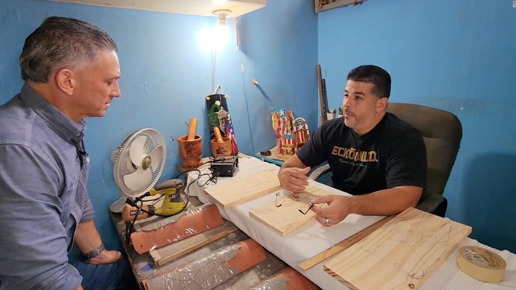 Reclusos en Puerto Rico se convierten en artesanos